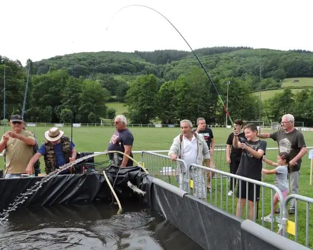 Beau succ&egrave;s de la f&ecirc;te de la p&ecirc;che de l'AAPPMA les amis du Mesvrin