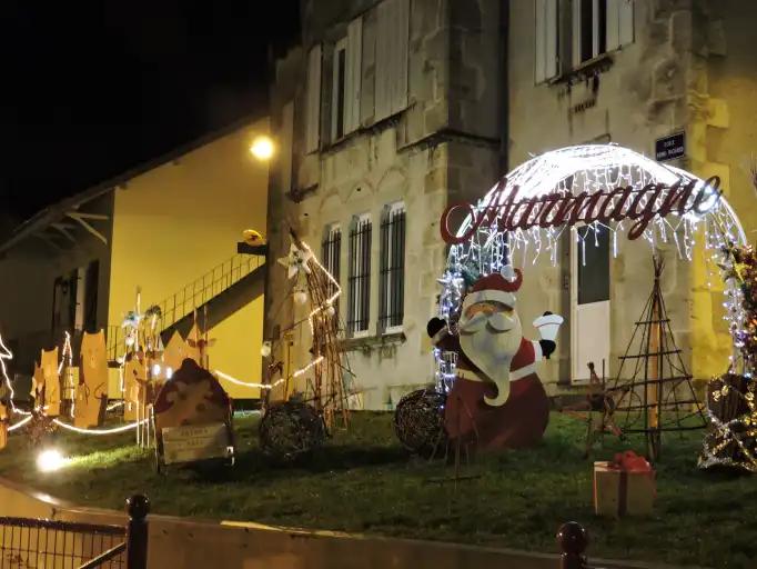 Les d&eacute;cors de No&euml;l  install&eacute;s