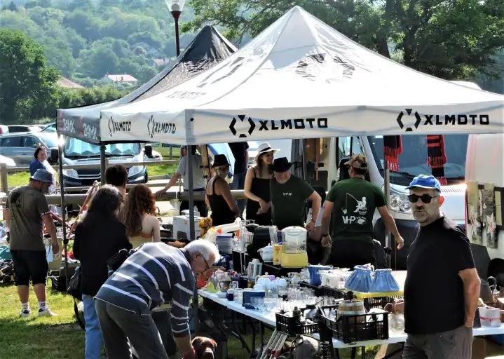 La brocante de l'&eacute;cole attire un nombreux public ( Galerie photos en ligne)