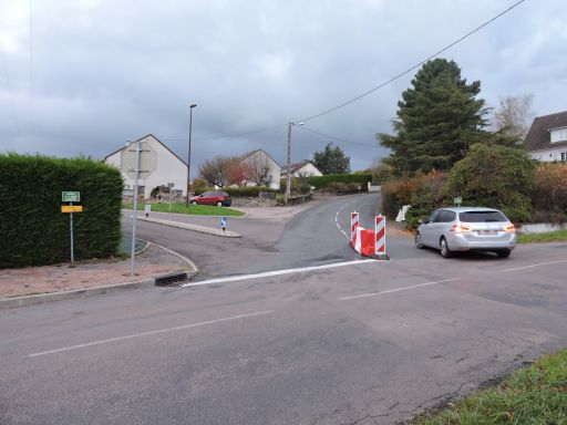 Pr&eacute;cision au niveau de l'am&eacute;nagement &agrave; l'entr&eacute;e des lotissements